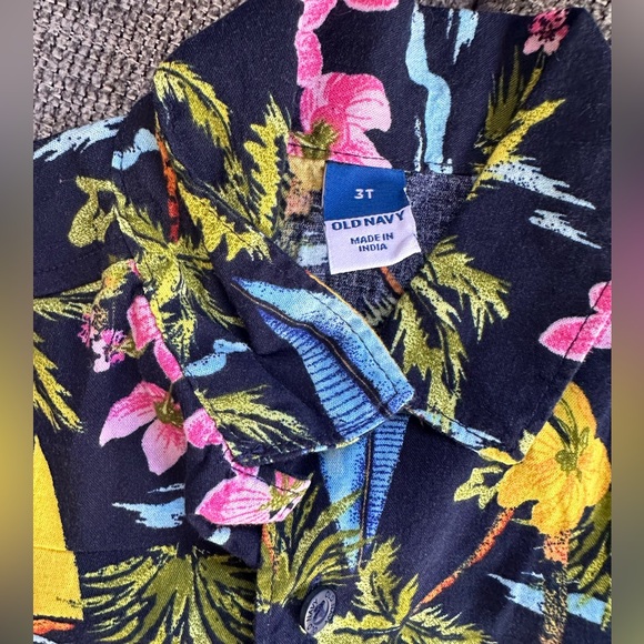 3T button down tops - Picture 2 of 5